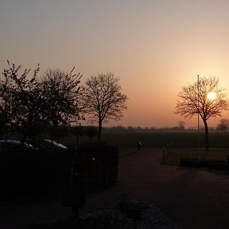 B&B Bij Bronckhorst Steenderen Bagian luar foto