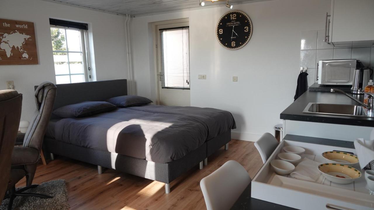 B&B Bij Bronckhorst Steenderen Bagian luar foto